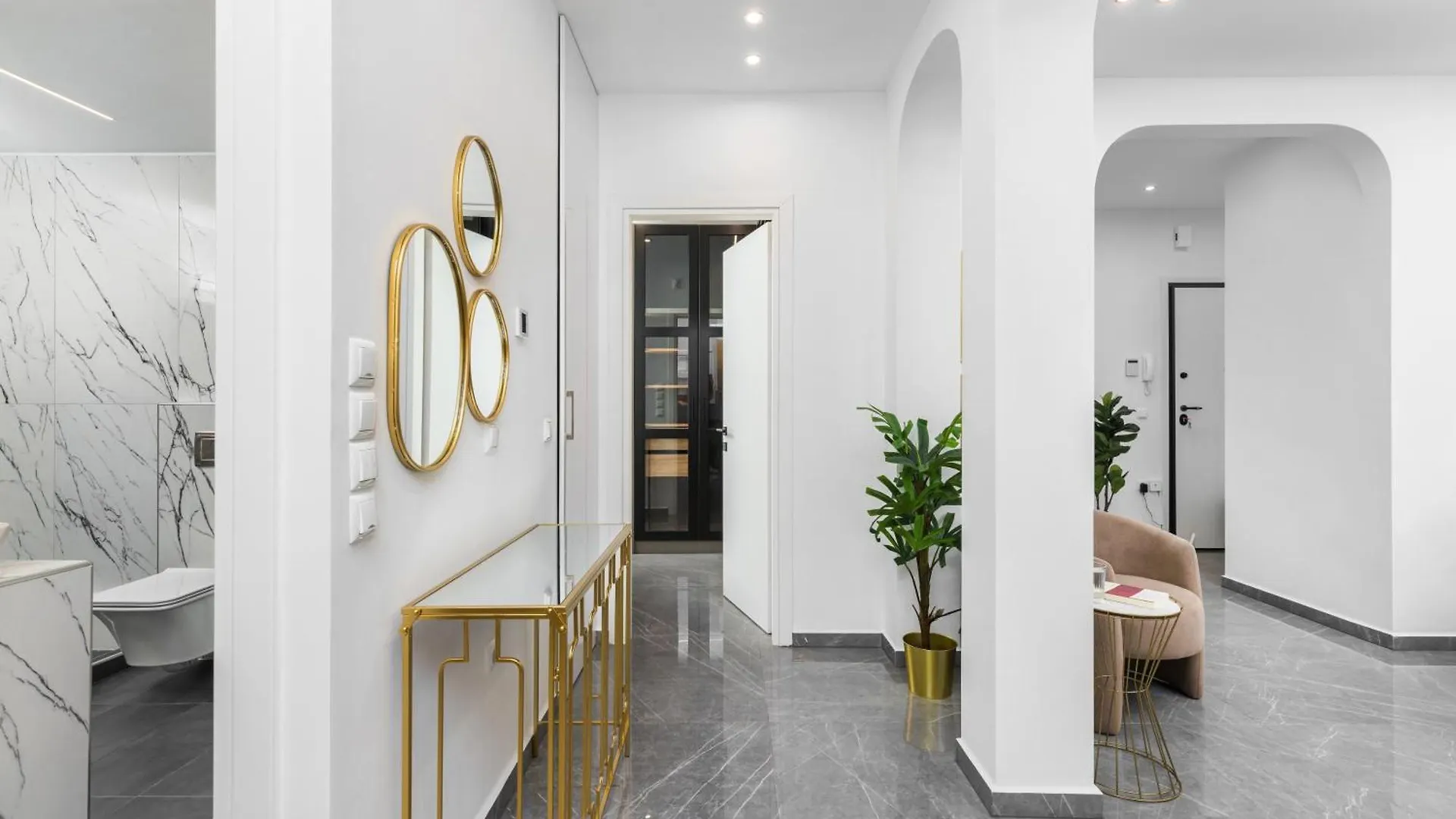 Апартаменты Mirror Luxury Central Penthouse By Binobi! Салоники Греция
